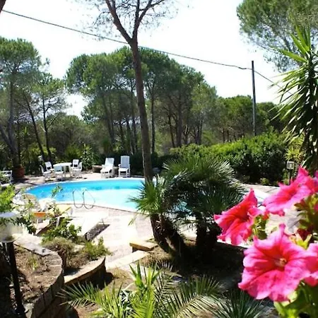 Villa Magomadas Sleeps 5 Pool Wifi *