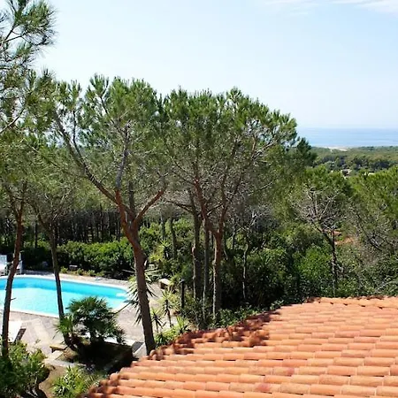 Magomadas Sleeps 5 Pool Wifi Villa