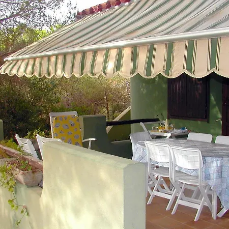 Magomadas Sleeps 5 Pool Wifi Villa