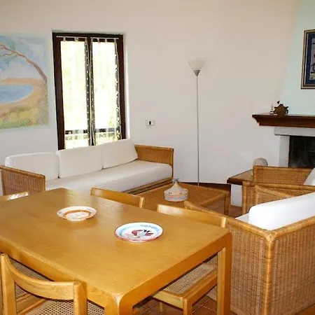 Magomadas Sleeps 5 Pool Wifi Tresnuraghes